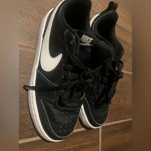 nike sneakers great condition